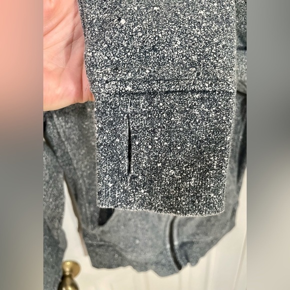 Lululemon Scuba Hoodie Women’s Size 6 Splatter White Grey Black W4AFRS Zip - Picture 8 of 10